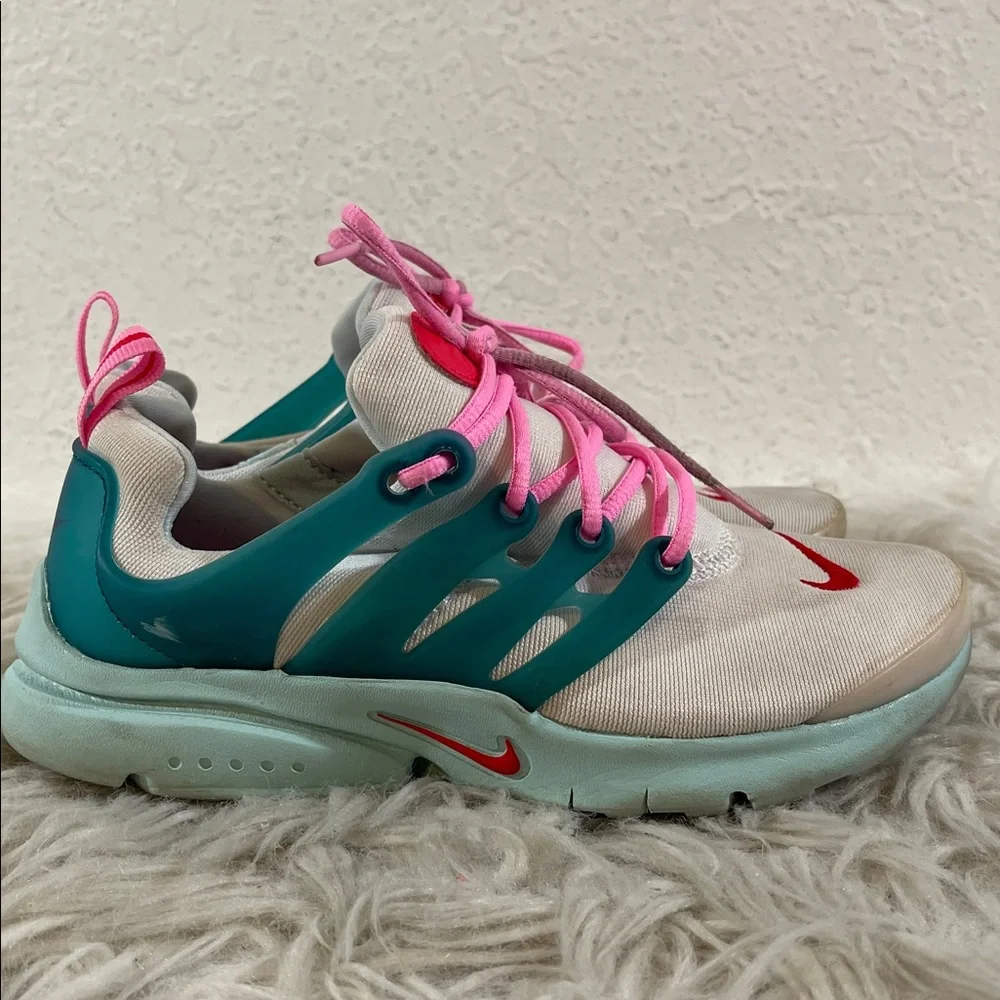 Nike Air Presto 'White Jade Ice' Kids Shoes Size 2Y - Picture 2 of 11